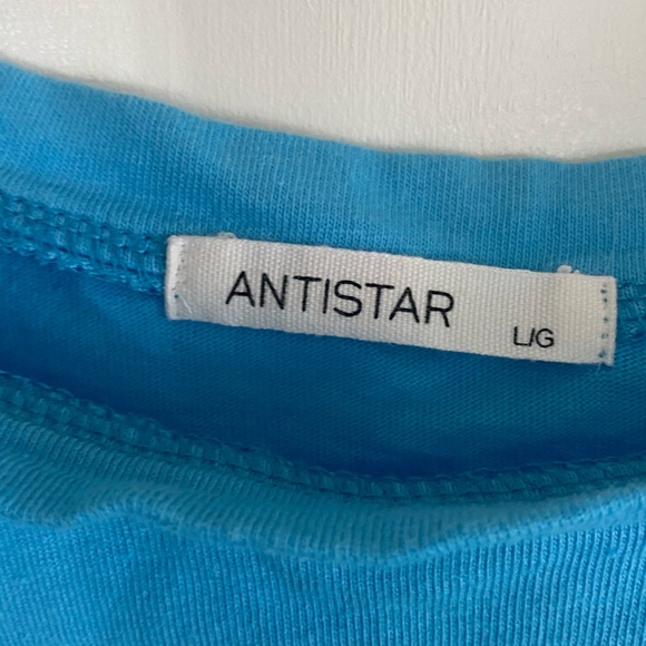 Baby Blue T-Shirt Crop Top - Picture 3 of 3